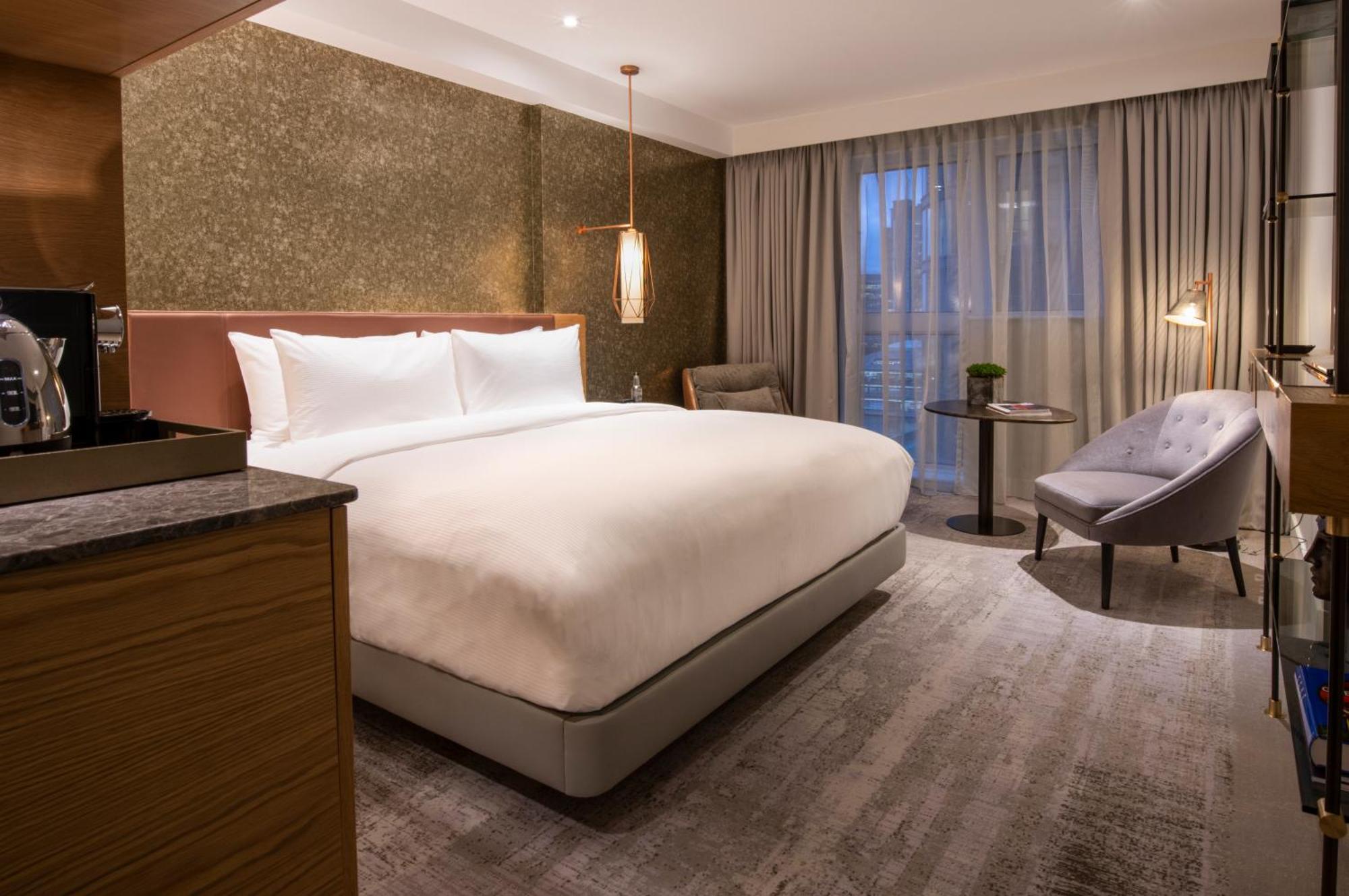Lincoln Plaza Hotel London, Curio Collection By Hilton Екстер'єр фото